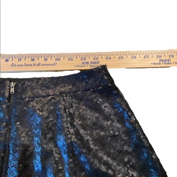 Decree Juniors Size Medium Matte Black Sequin Mini Skirt - Picture 3 of 5